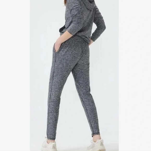 Outdoor Voices Cloudknit Supersoft Sweatpants - Picture 2 of 11